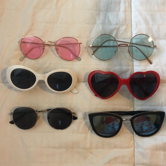 Sunglasses- sold separately - Picture 2 of 2